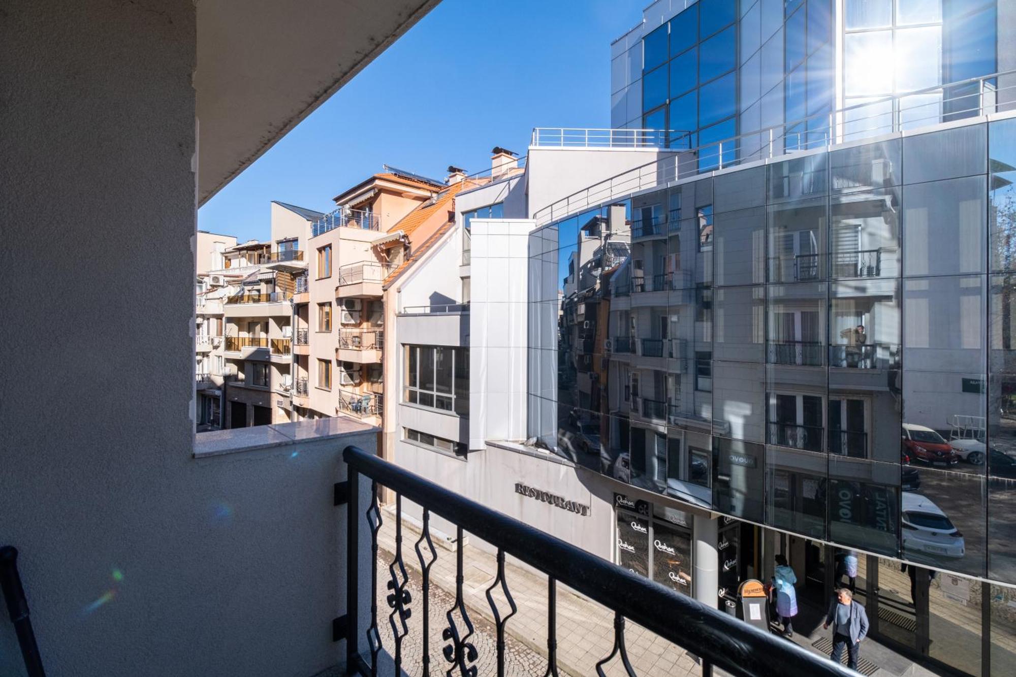 Modern & Elegant City Center Apartments Plovdiv Luaran gambar